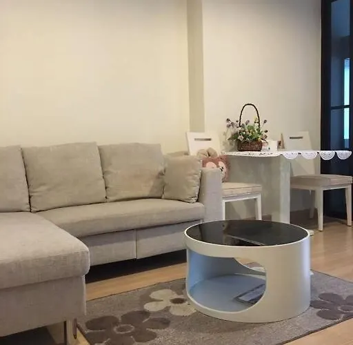 Apartment High Rise Luxury 1bed Roof Pool 2 Minmrt *
